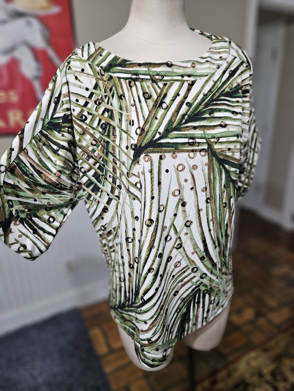Chico's Tropical Top Medium